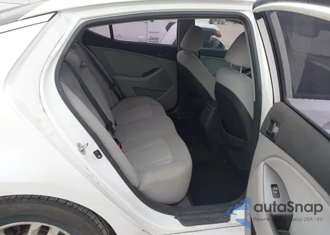 2011 Kia Optima Lx z USA, uszkodzony, nr VIN KNAGM4A77B5129331